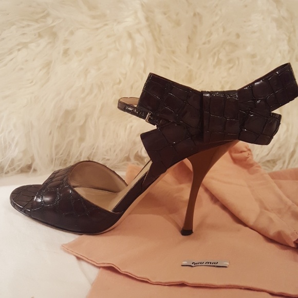Prada Miu Miu Strappy Maroon Sandals - Picture 1 of 8